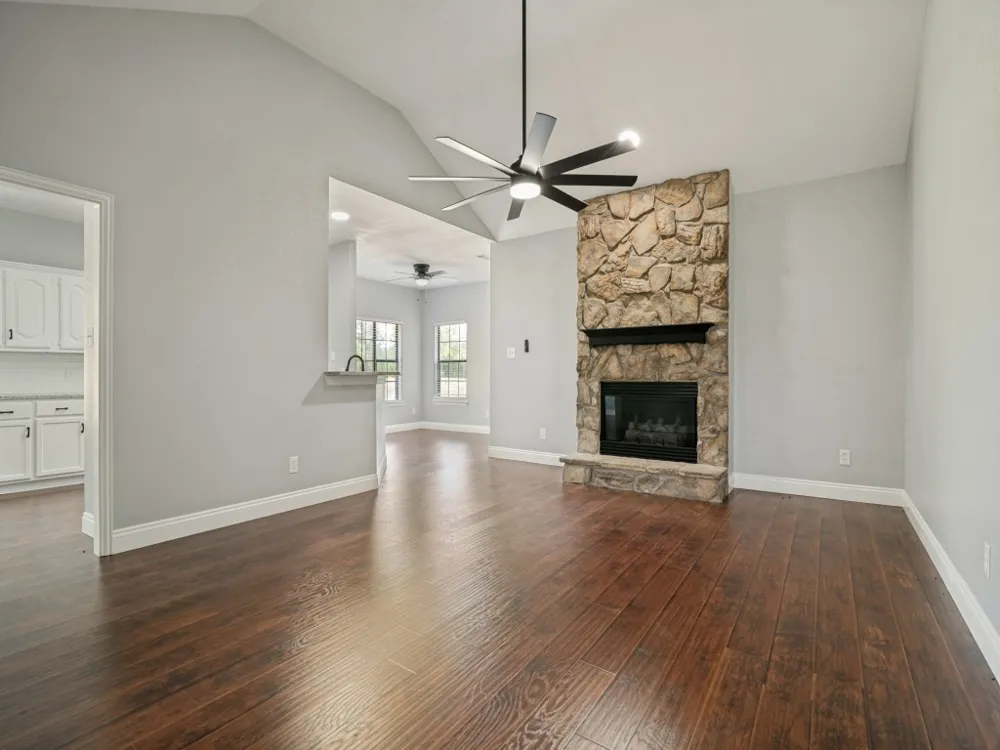 11578 US Highway 80 Fruitvale, TX 75127