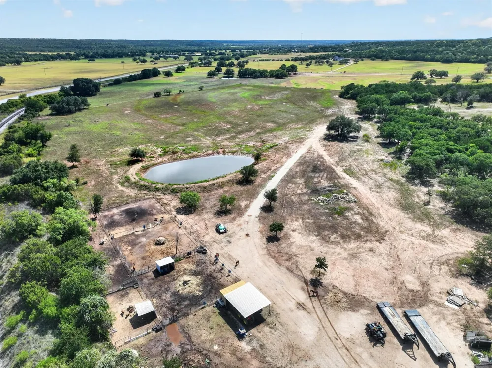 19800 E Fm 1188 Bluff Dale, TX 76433
