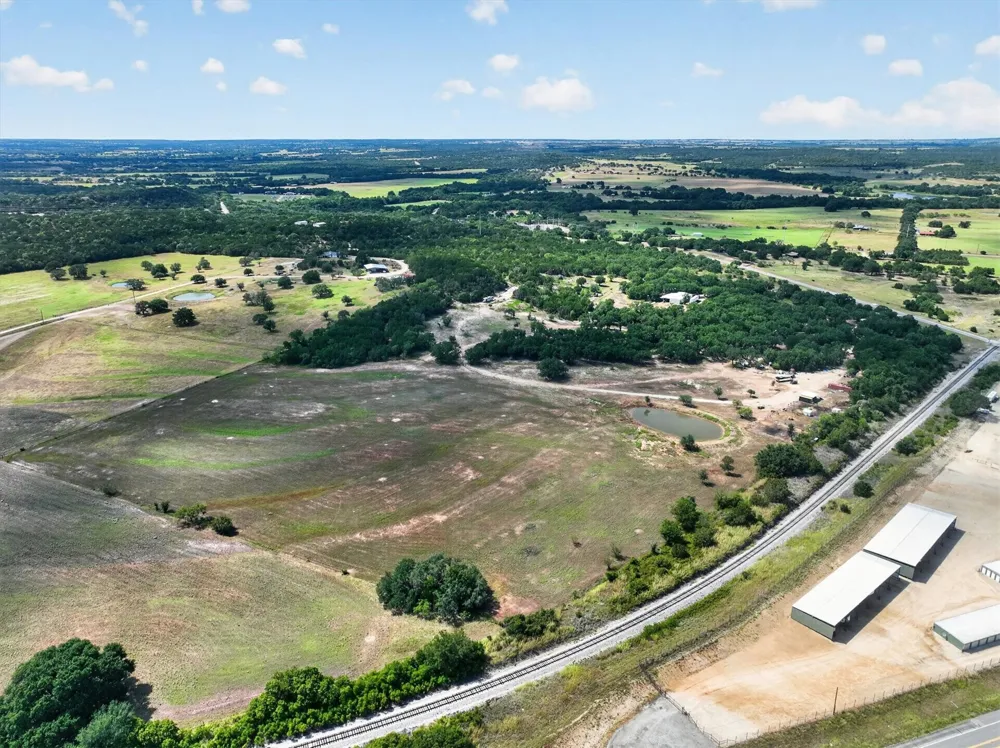 19800 E Fm 1188 Bluff Dale, TX 76433