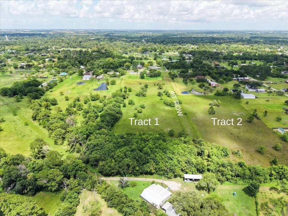 1 Avenue P Santa Fe, TX 77510