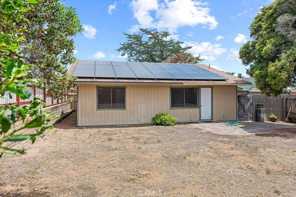1545 6th Street Los Osos, CA 93402