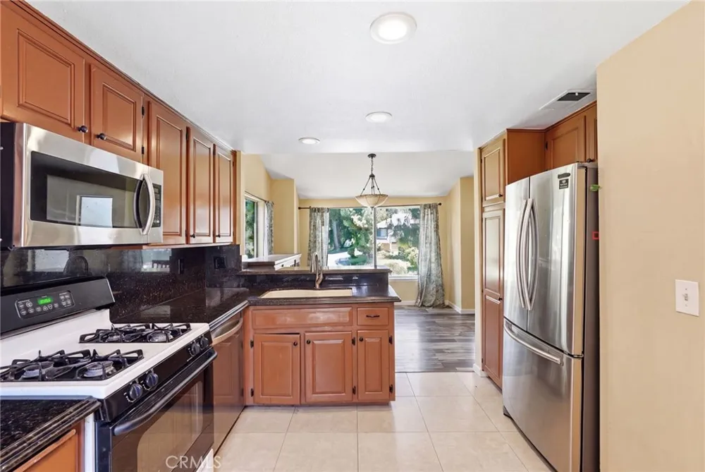 2765 Craig Circle Fullerton, CA 92835