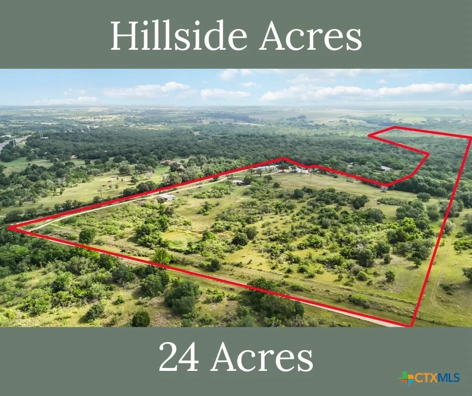 227 Henderson Lane Lockhart, TX 78644
