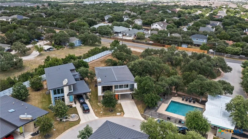 408 Starlight Village Loop #20 Leander, TX 78641