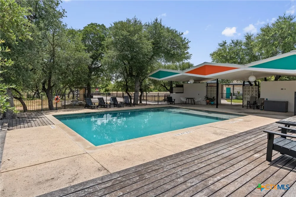 408 Starlight Village Loop #20 Leander, TX 78641
