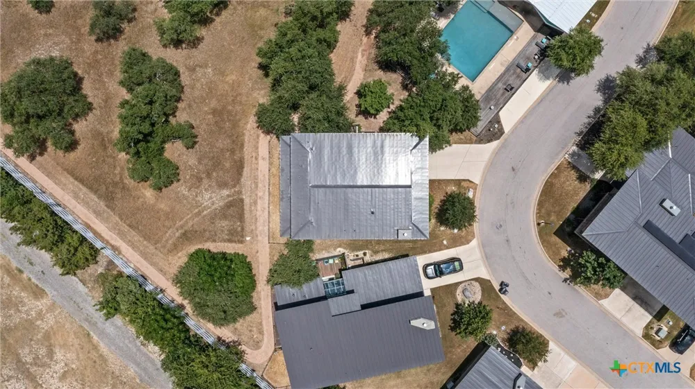 408 Starlight Village Loop #20 Leander, TX 78641