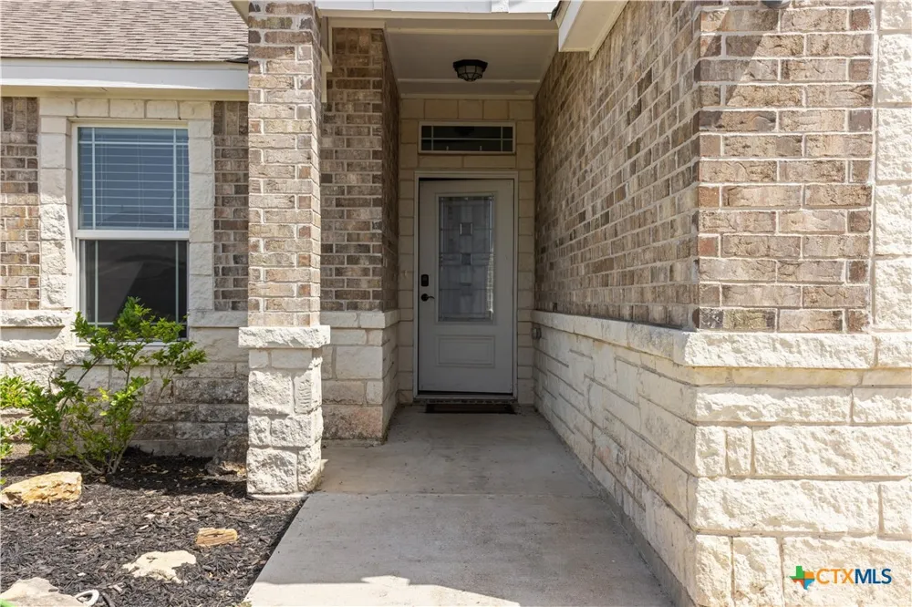 1711 Fossil Trail Belton, TX 76513