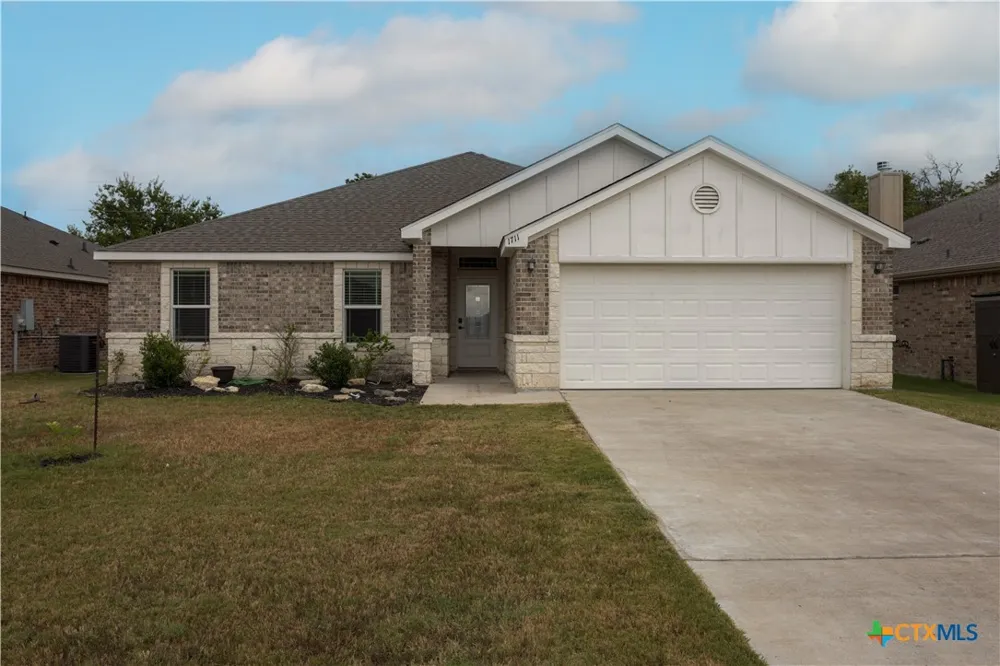 1711 Fossil Trail Belton, TX 76513
