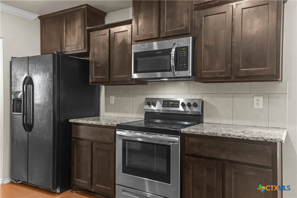 1711 Fossil Trail Belton, TX 76513