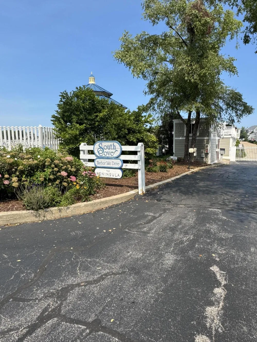 17 Harbor Isle Drive New Buffalo, MI 49117