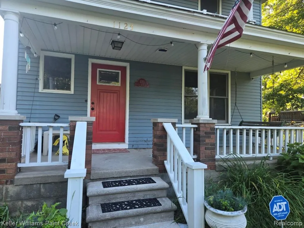 1125 S Long Lake Boulevard Orion Charter Township, MI 48362