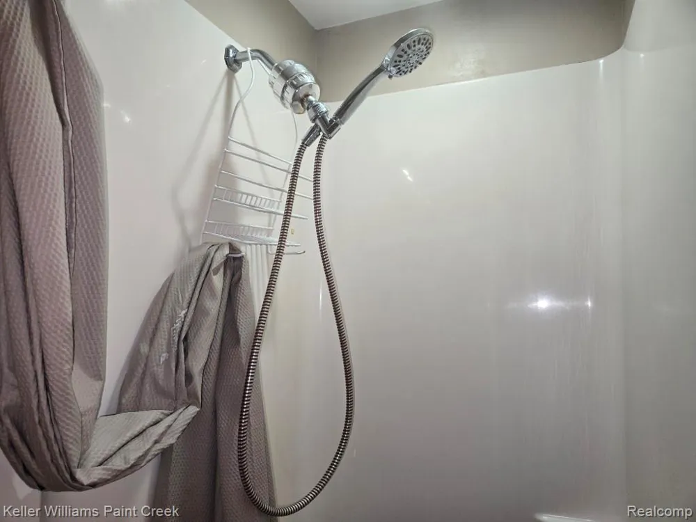 1125 S Long Lake Boulevard Orion Charter Township, MI 48362