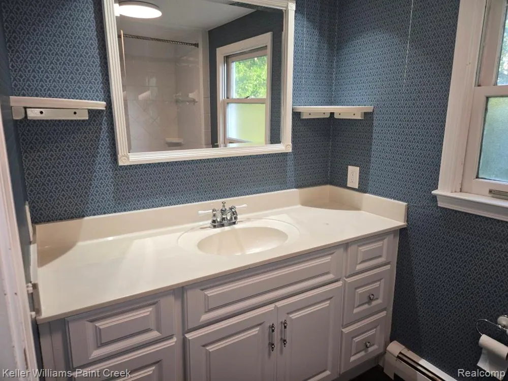 1125 S Long Lake Boulevard Orion Charter Township, MI 48362