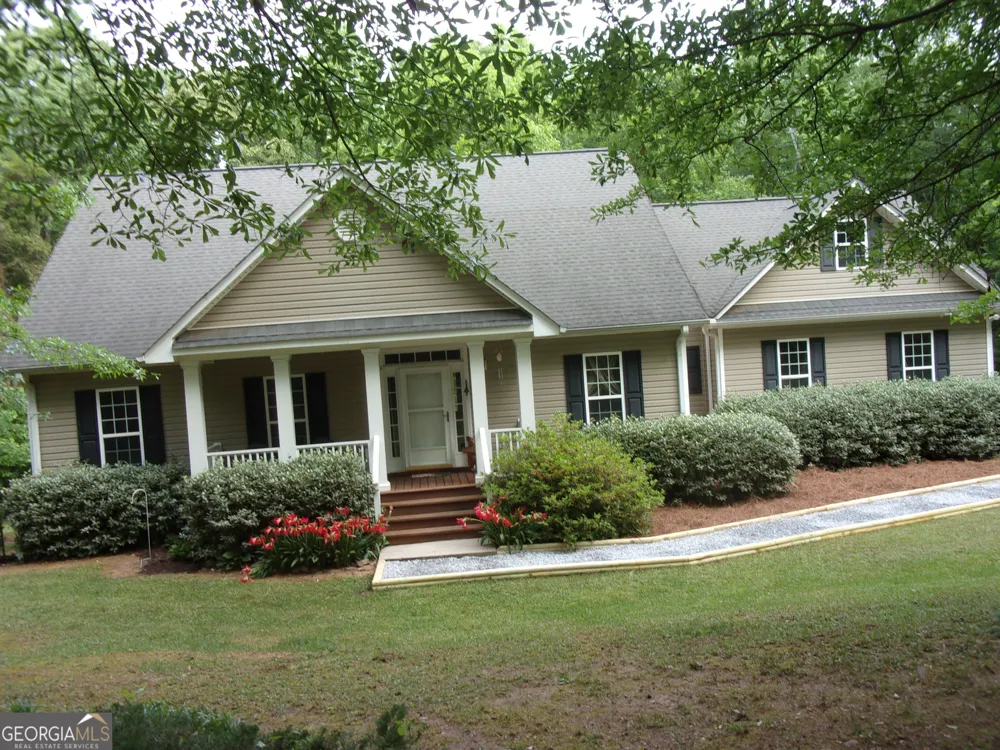 830 Lord Fleming RD Comer, GA 30629
