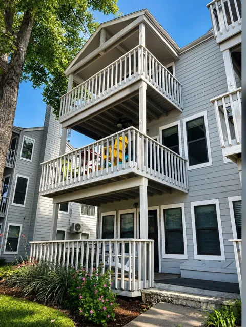 501 Reynolds Street #5