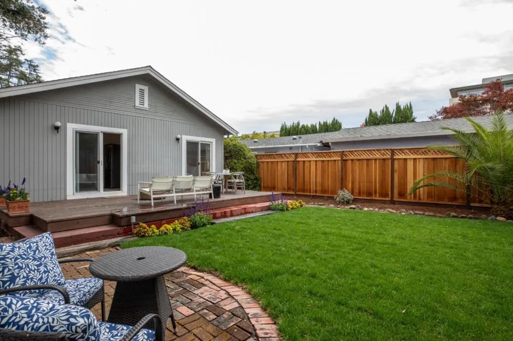 965 California Street Mountain View, CA 94041