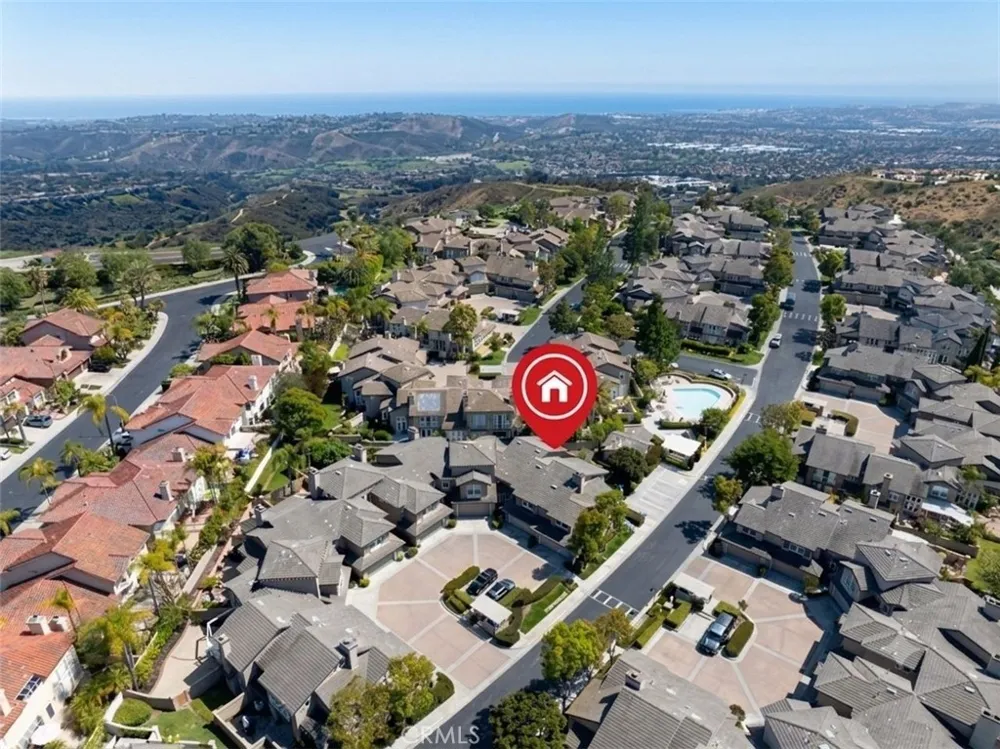 54 Cameray Heights Laguna Niguel, CA 92677