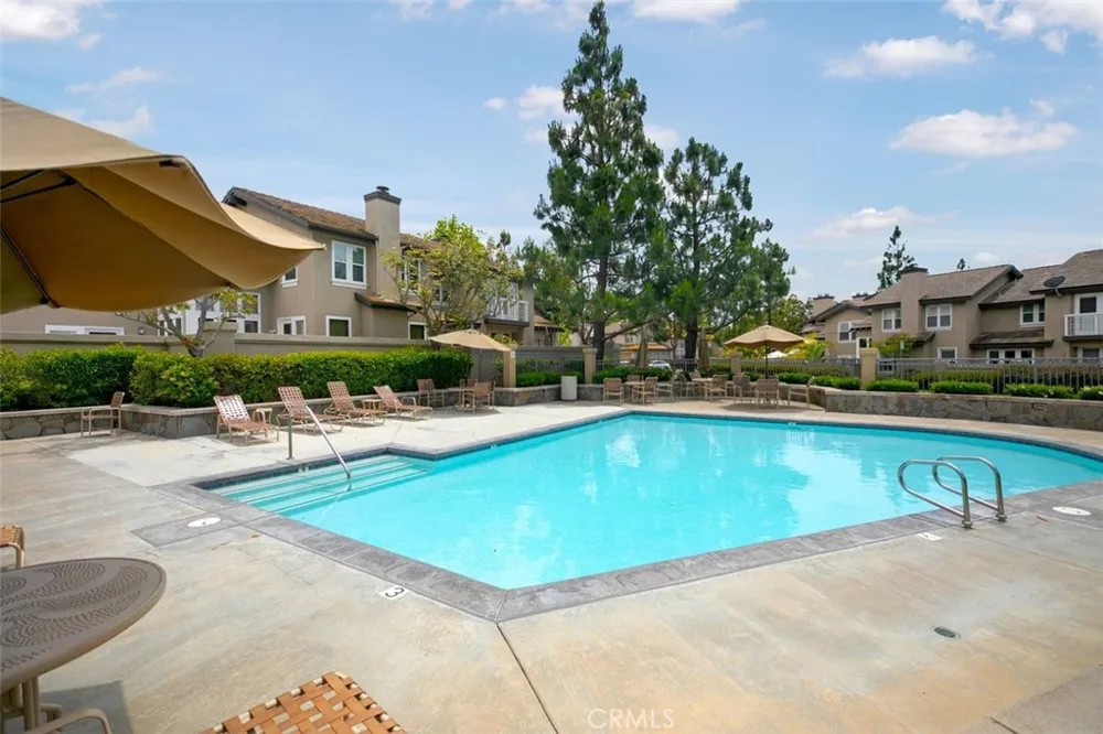 54 Cameray Heights Laguna Niguel, CA 92677