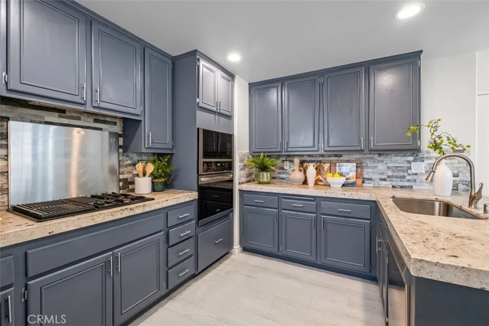 54 Cameray Heights Laguna Niguel, CA 92677