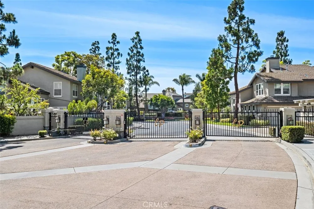 54 Cameray Heights Laguna Niguel, CA 92677
