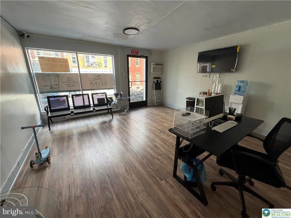 347 8TH STREET Allentown, PA 18102