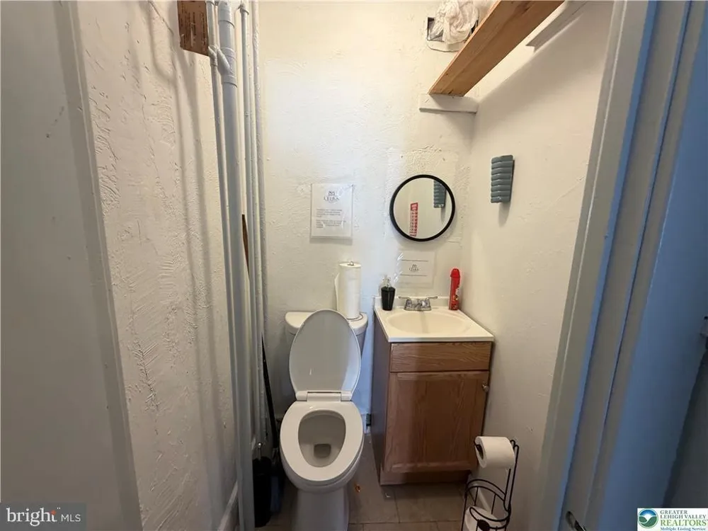 347 8TH STREET Allentown, PA 18102