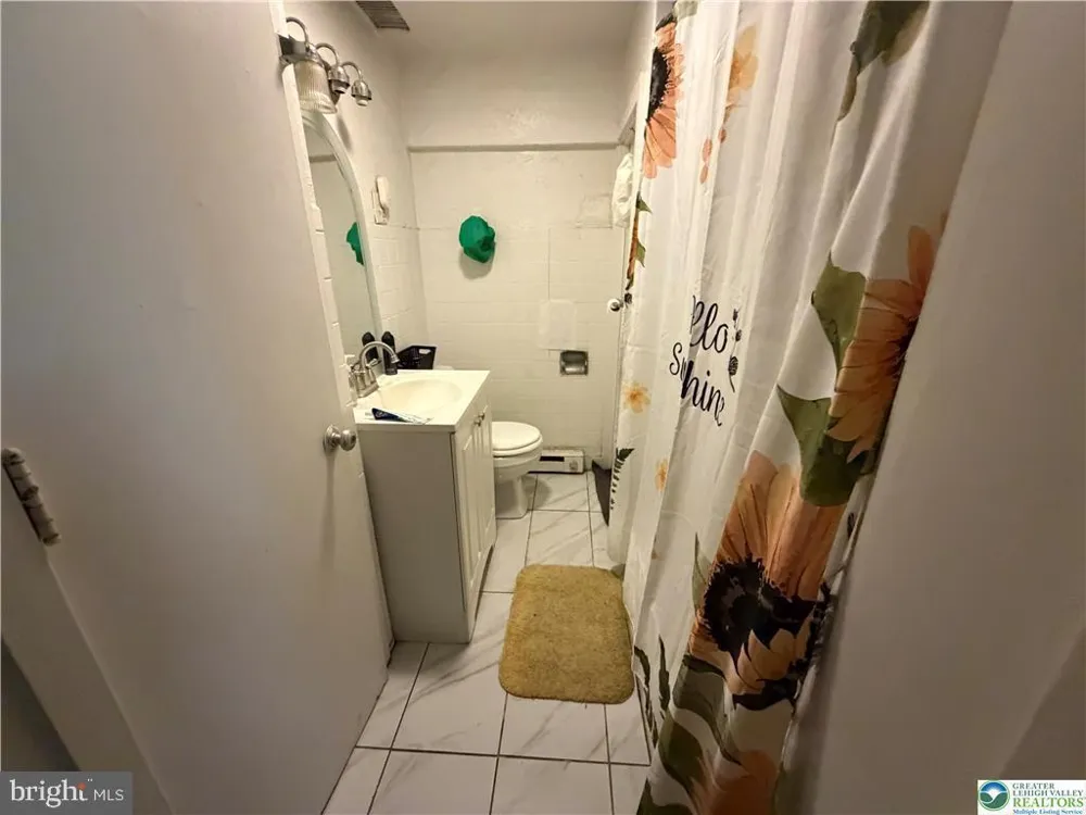 347 8TH STREET Allentown, PA 18102