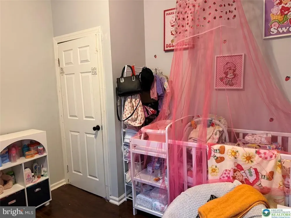 347 8TH STREET Allentown, PA 18102