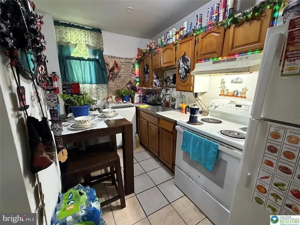 347 8TH STREET Allentown, PA 18102