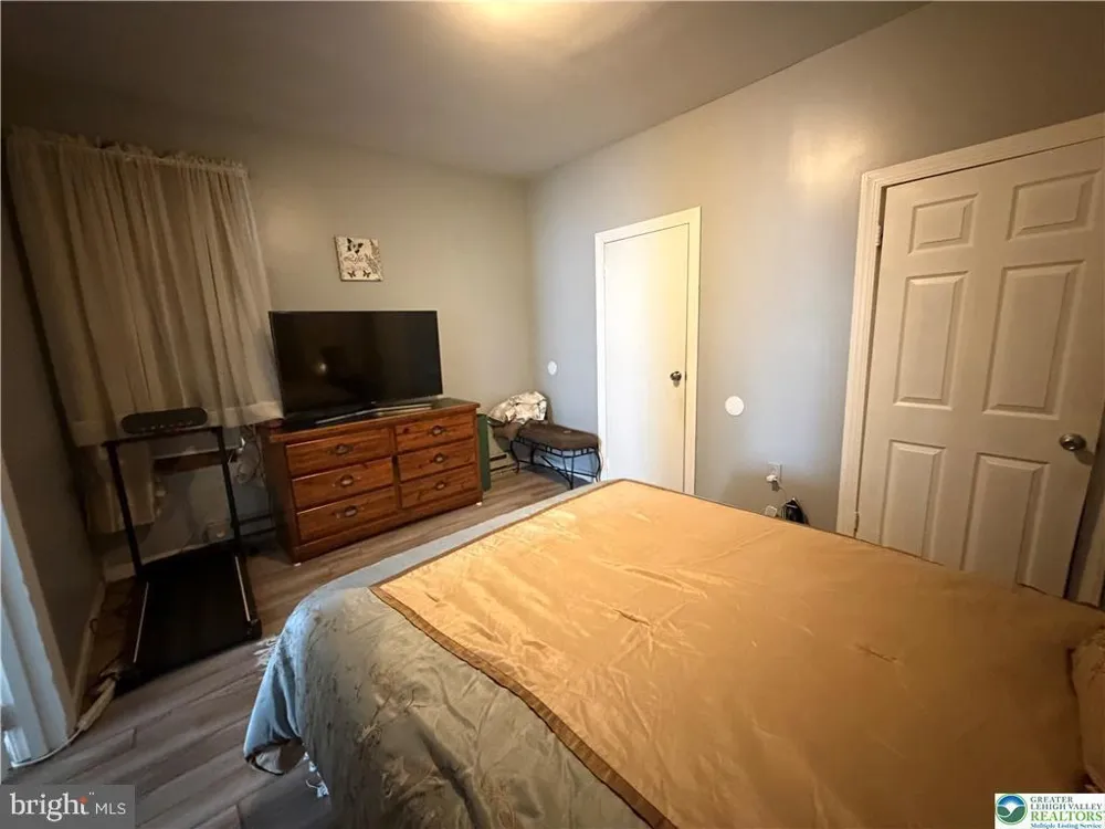 347 8TH STREET Allentown, PA 18102