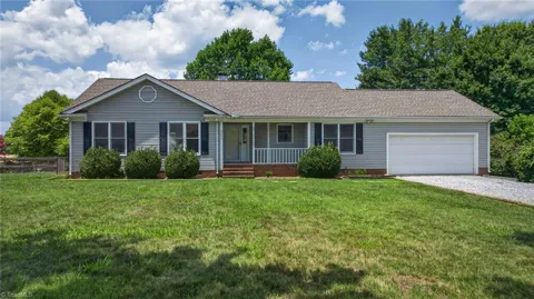 5493 Rolling Meadows Road