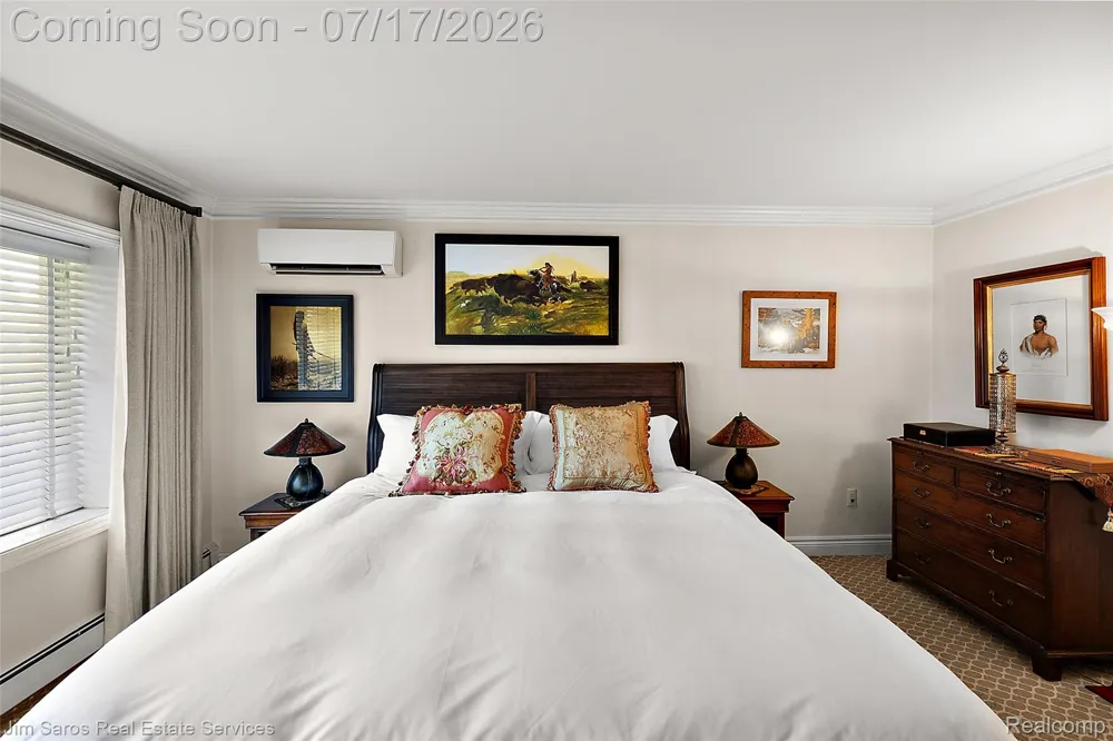 400 Southfield Road #3 Birmingham City, MI 48009