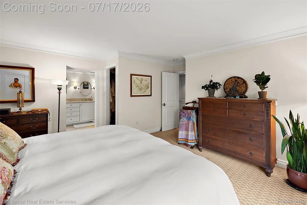 400 Southfield Road #3 Birmingham City, MI 48009