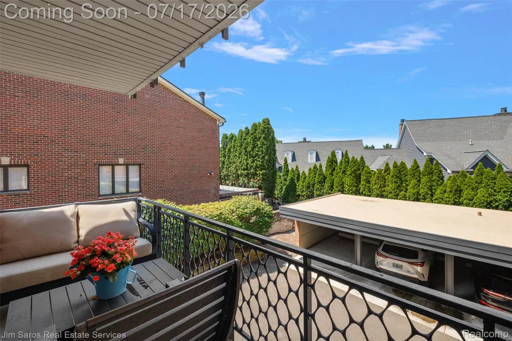 400 Southfield Road #3 Birmingham City, MI 48009