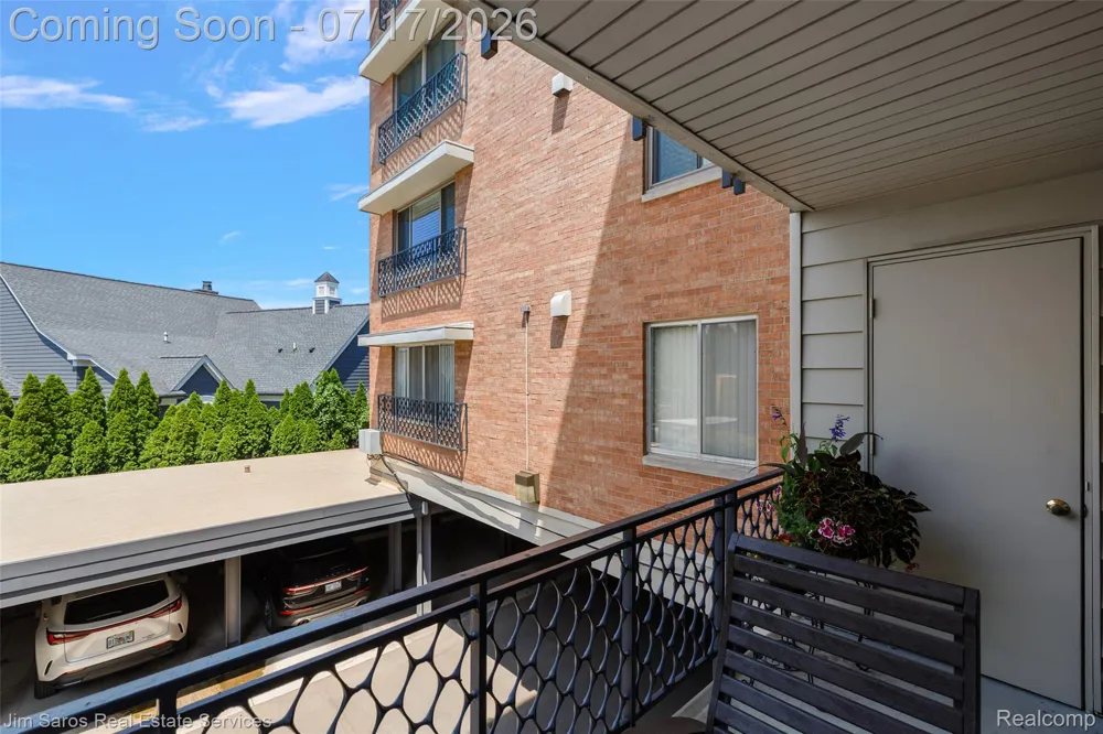 400 Southfield Road #3 Birmingham City, MI 48009