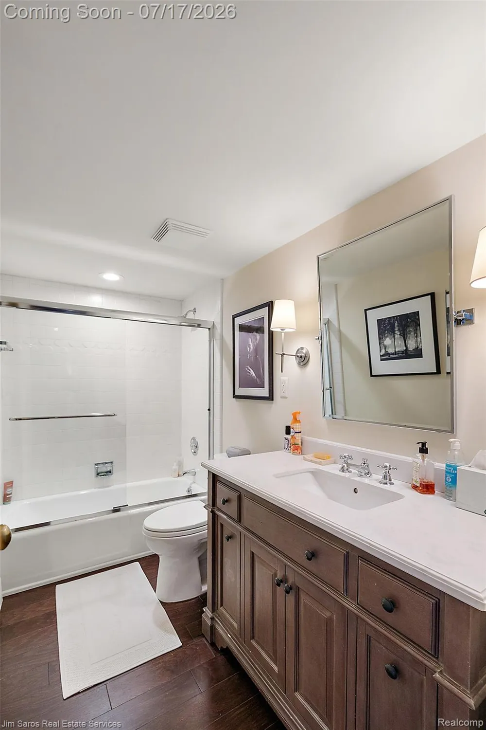400 Southfield Road #3 Birmingham City, MI 48009
