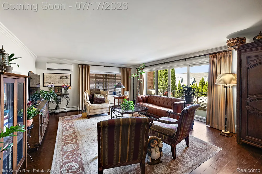 400 Southfield Road #3 Birmingham City, MI 48009