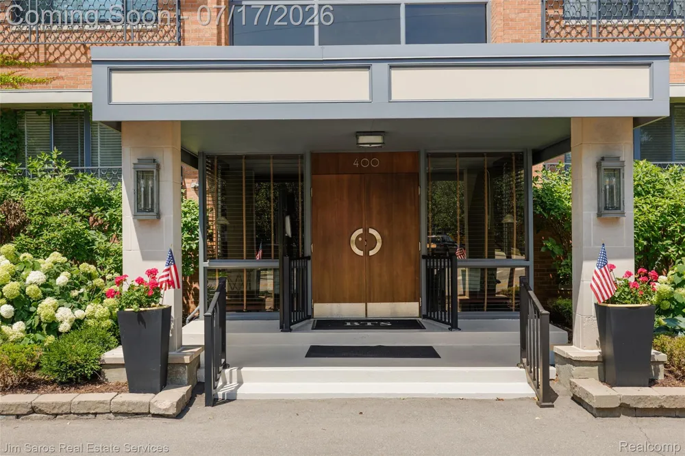 400 Southfield Road #3 Birmingham City, MI 48009