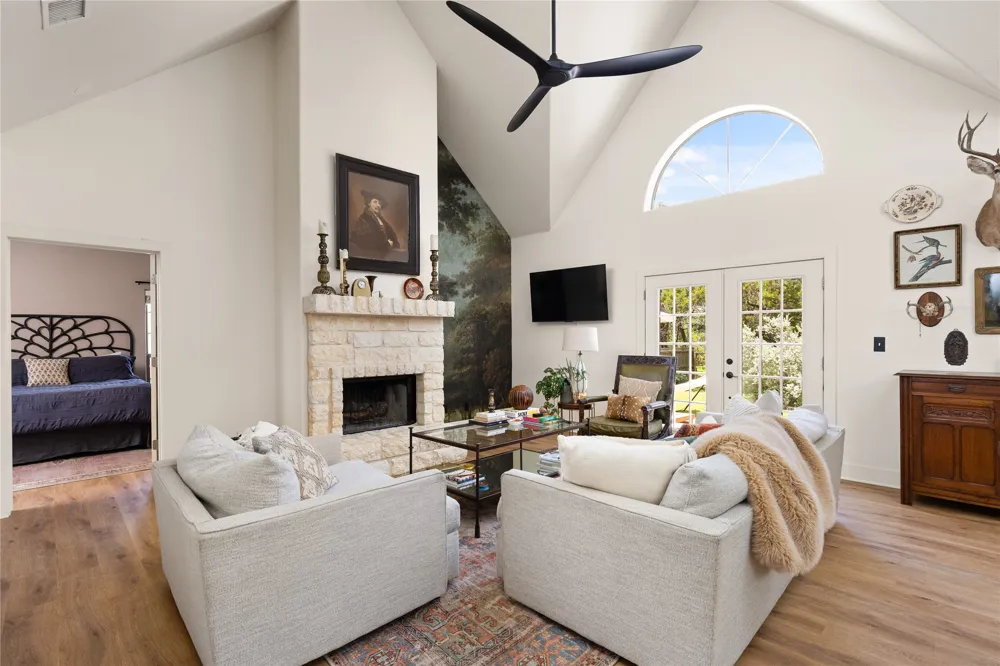39 Pebblebrook Lane Wimberley, TX 78676