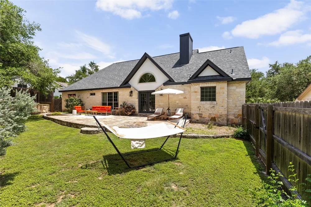 39 Pebblebrook Lane Wimberley, TX 78676