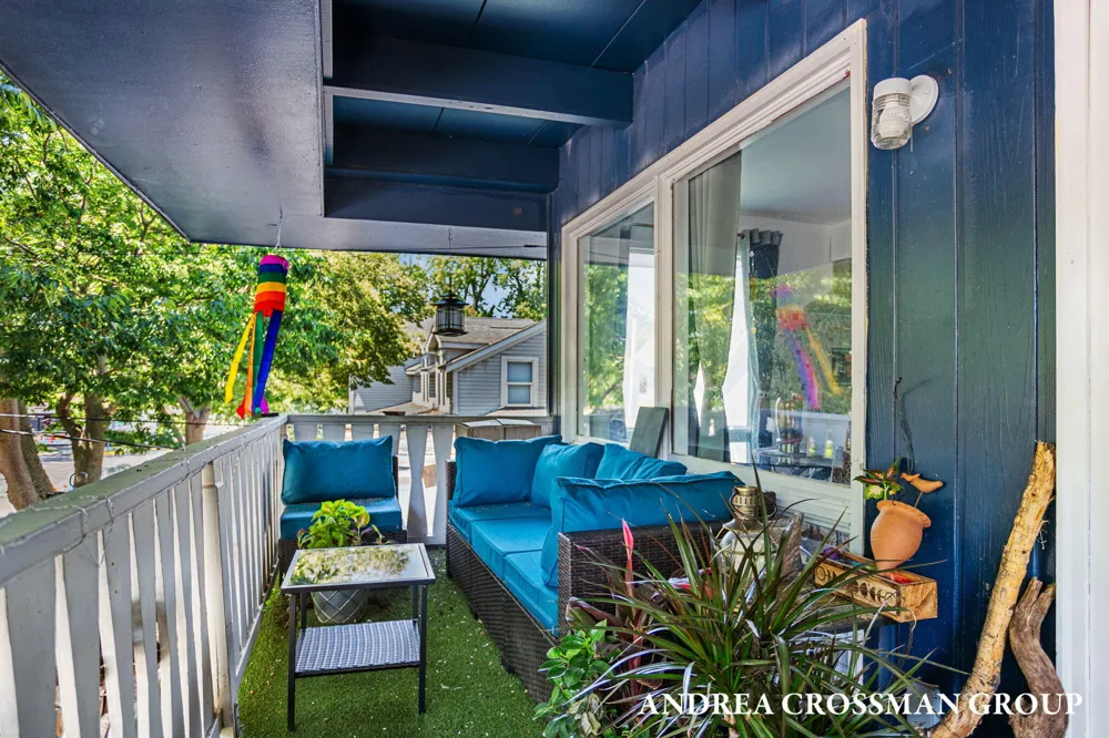 118 Hoffman Street Saugatuck, MI 49453