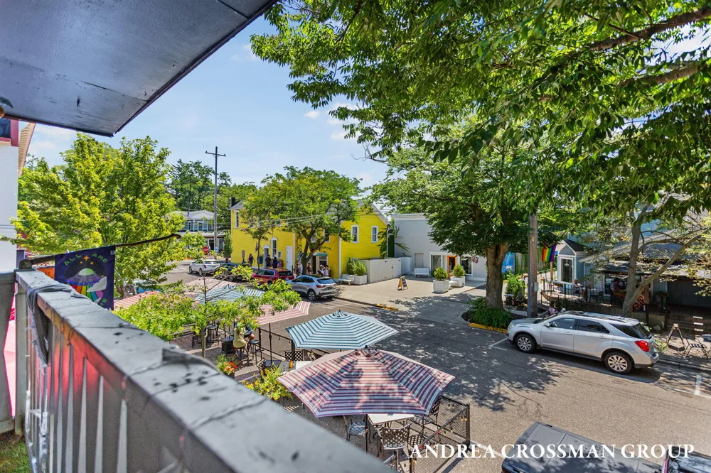 118 Hoffman Street Saugatuck, MI 49453