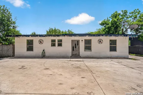 6134 bright valley dr