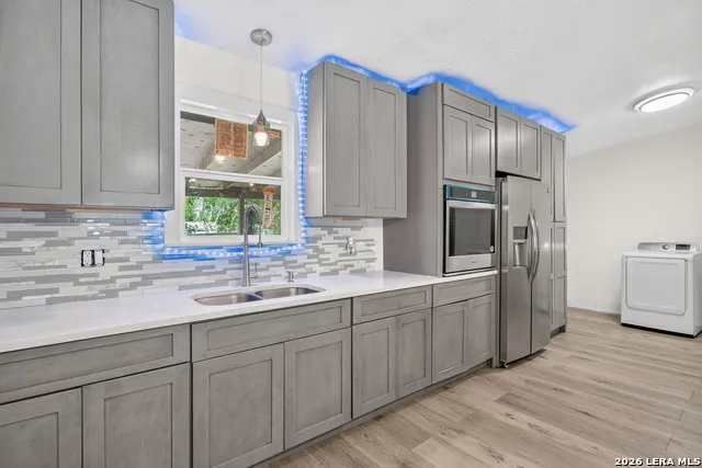 6134 bright valley dr San Antonio, TX 78242