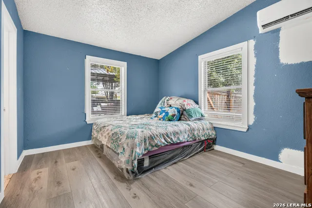 6134 bright valley dr San Antonio, TX 78242