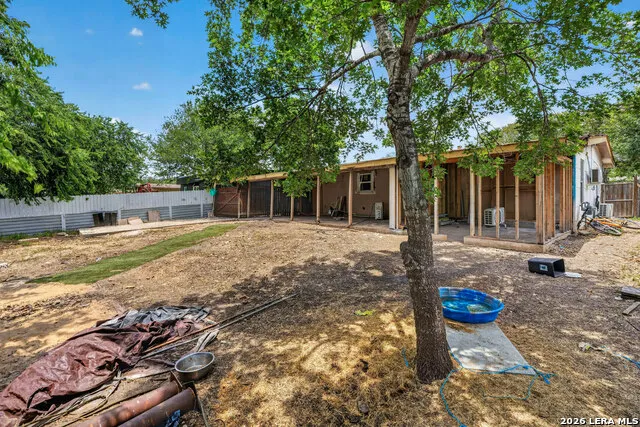 6134 bright valley dr San Antonio, TX 78242