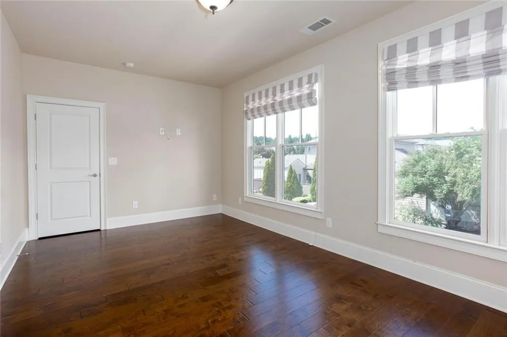100 Batten Board Way Woodstock, GA 30189
