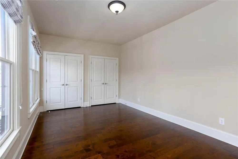 100 Batten Board Way Woodstock, GA 30189