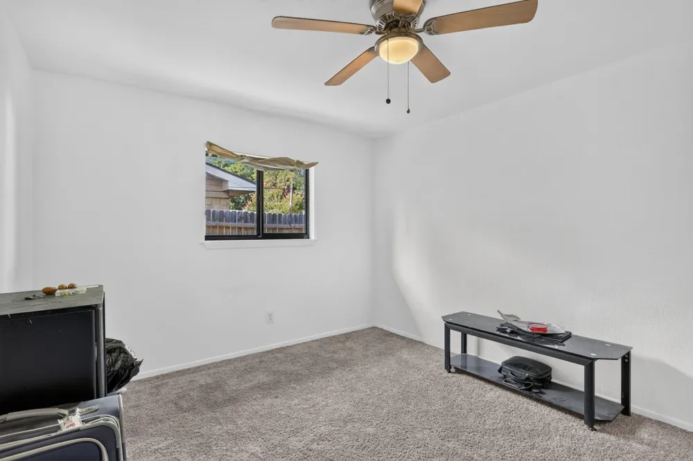 3110 Edelweiss Drive Grand Prairie, TX 75052