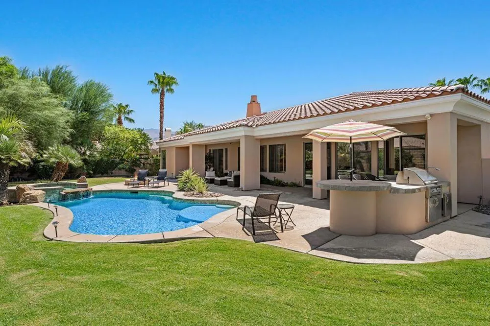 48476 Big Horn Drive La Quinta, CA 92253